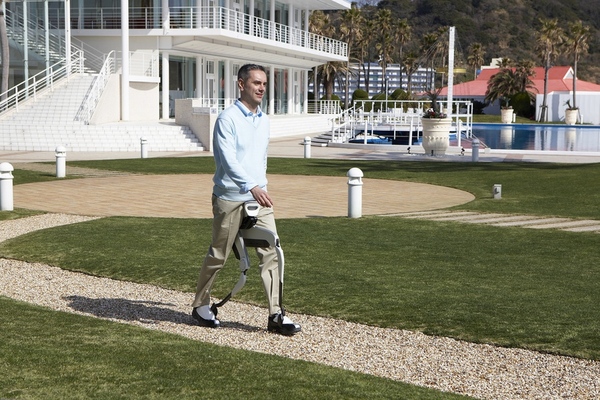 Honda Walk Assist Device
