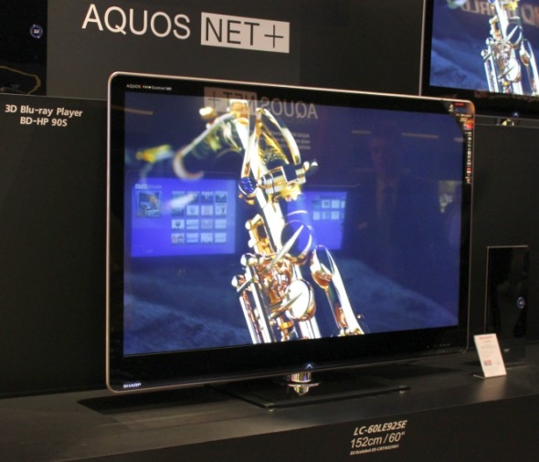 Sharp Aquos LE925