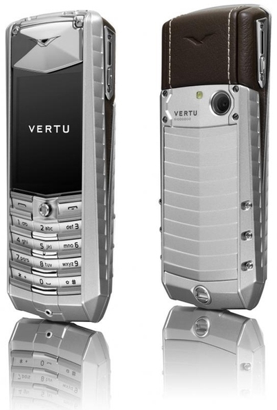Vertu Ascent 2010