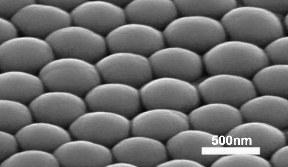 nanofotonicky_panel