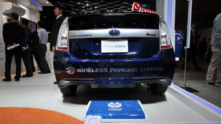 toyota-prius-wireless