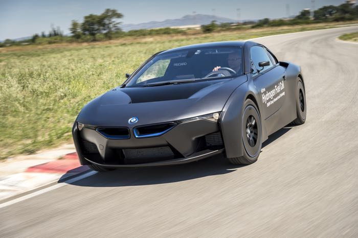 bmw-i8h2