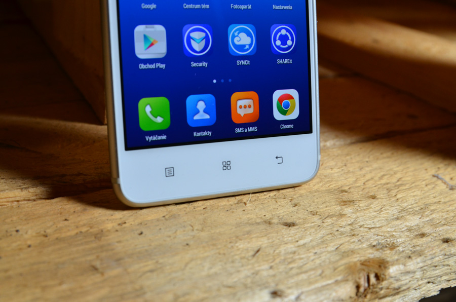 Lenovo S90