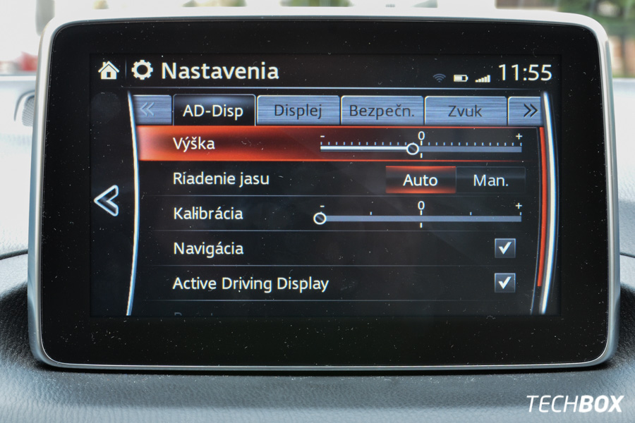 Mazda 3 Hatchback Revolution Top