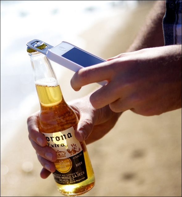 iPhone OpenaCase Corona