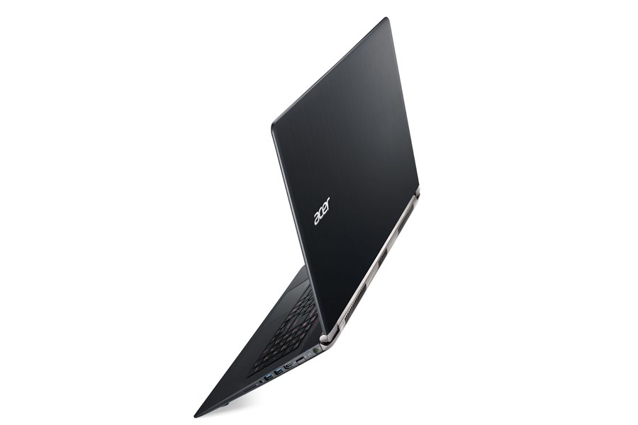 Acer Aspire V17 Nitro Black Edition
