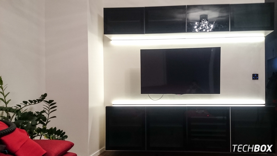 Ako zavesiť TV na stenu