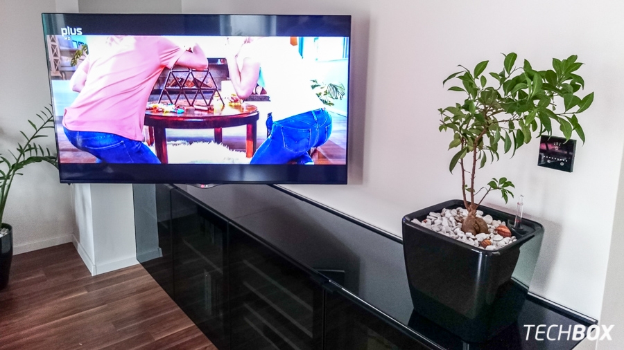 Ako zavesiť TV na stenu