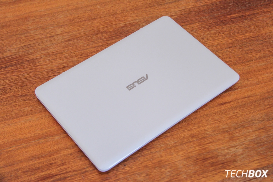 ASUS EeeBook X205TA