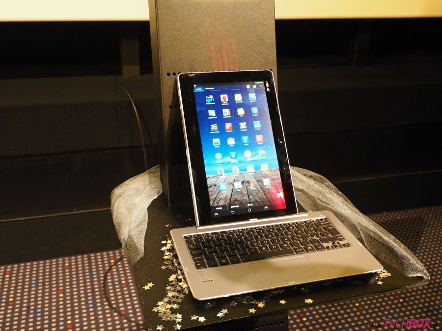 ASUS Transformer Book Trio