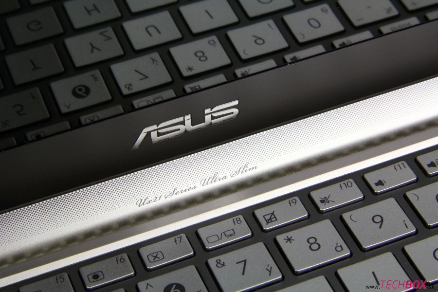 ASUS Zenbook UX21E