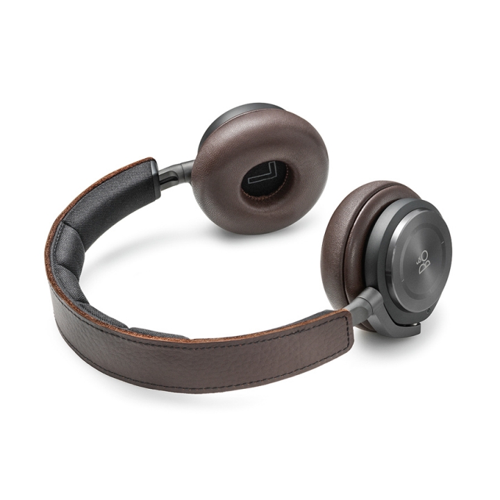 B&O BeoPlay H8 