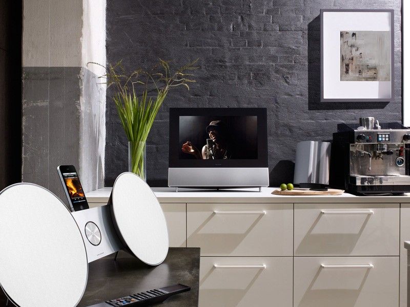Bang & Olufsen BeoSound 8