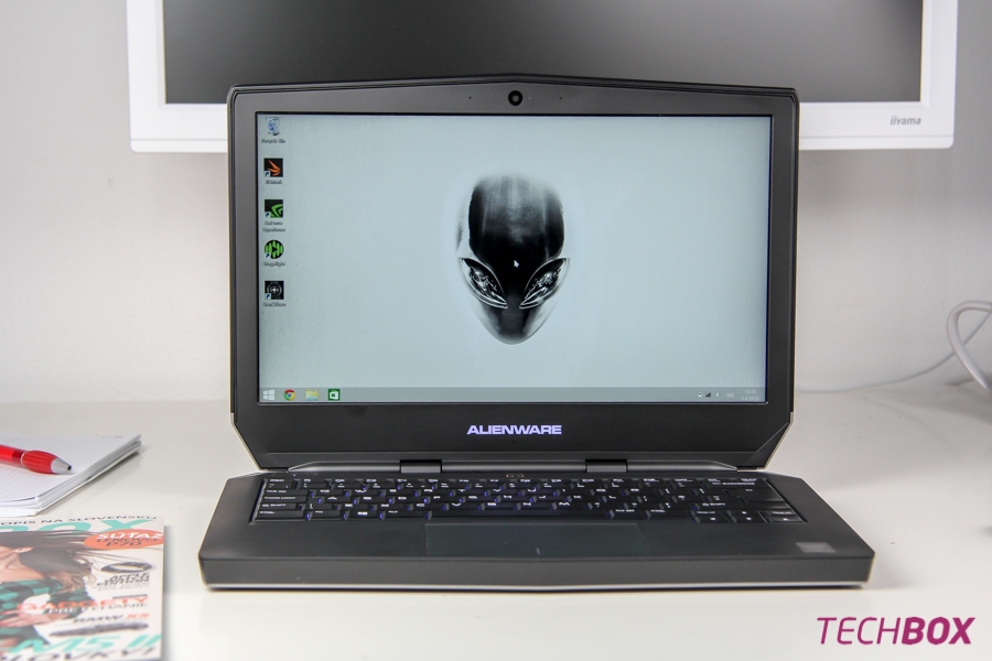Alienware 13
