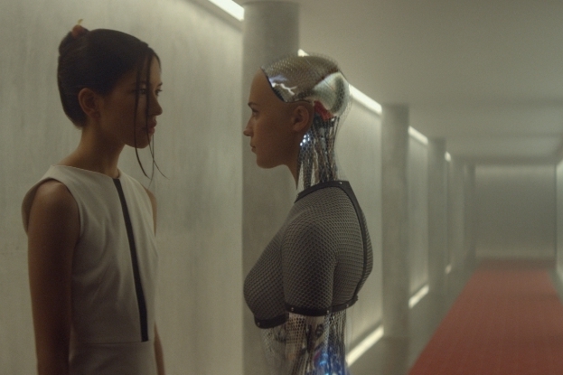 Ex_Machina