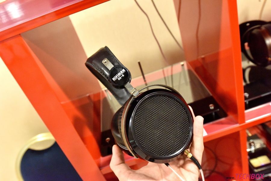 Výstava audio, video a domáce kino Bratislava 2014 