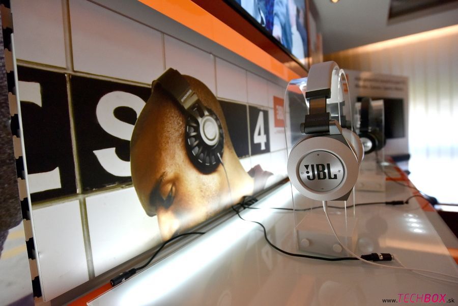 Výstava audio, video a domáce kino Bratislava 2014 