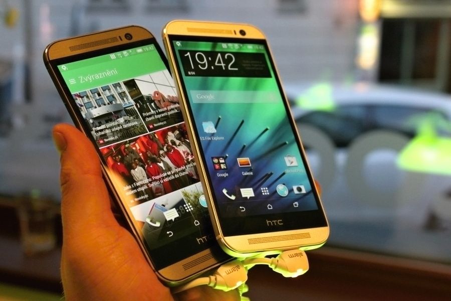 HTC One (M8)