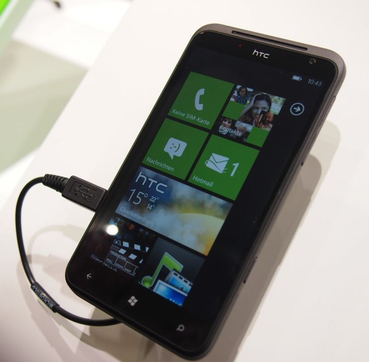 HTC Titan