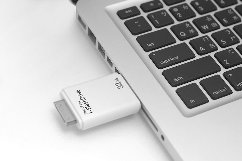 i-FlashDrive