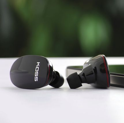 KOSS Striva Tap