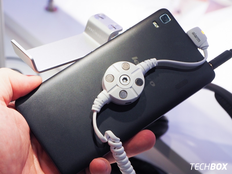 Lenovo A7000