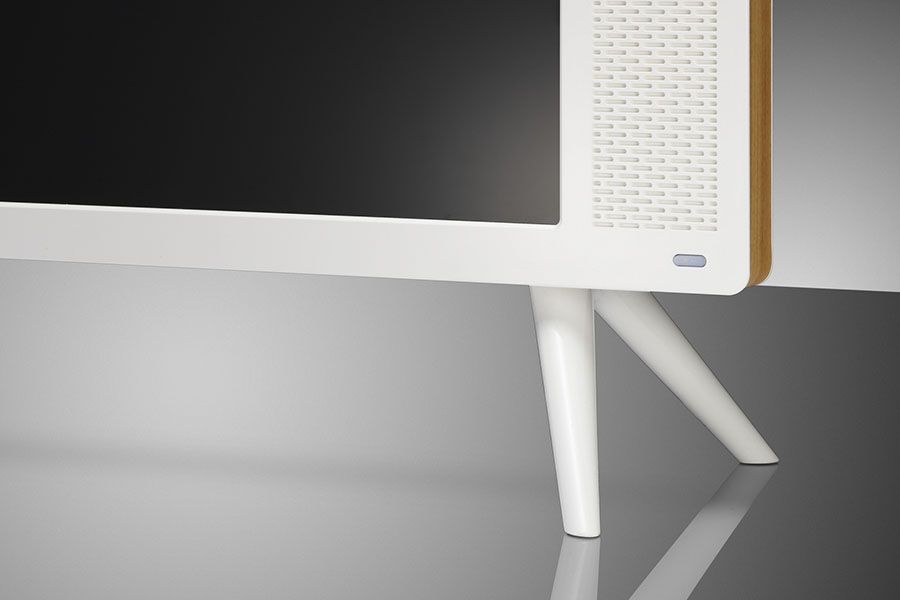LG Retro TV