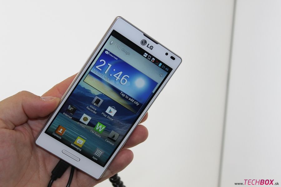 LG Optimus L9