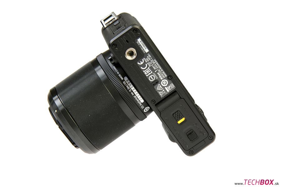 Nikon 1 AW1