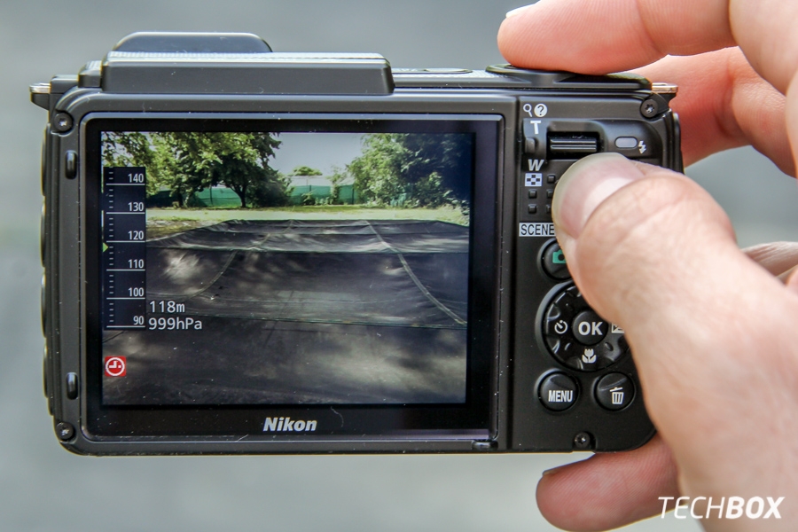 Nikon COOLPIX AW130