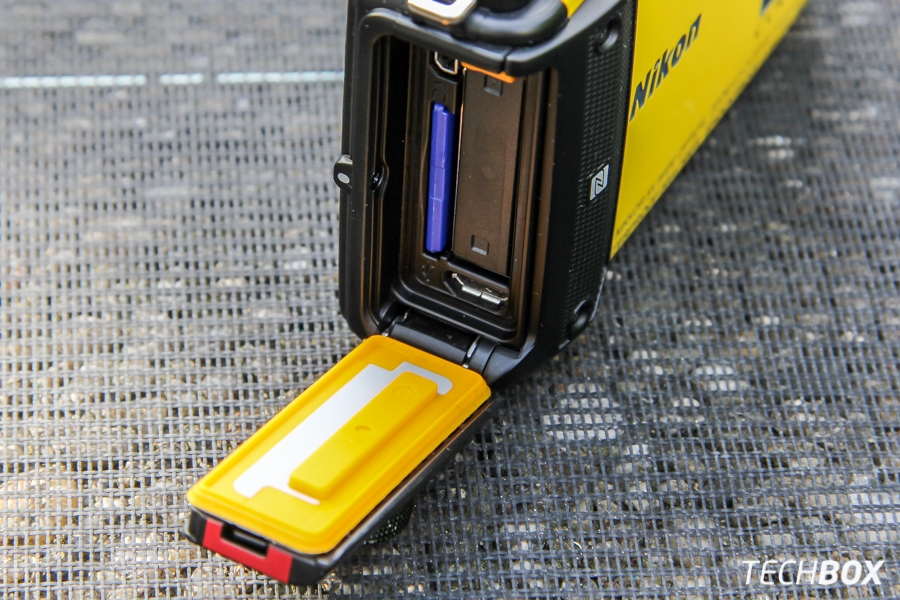 Nikon COOLPIX AW130