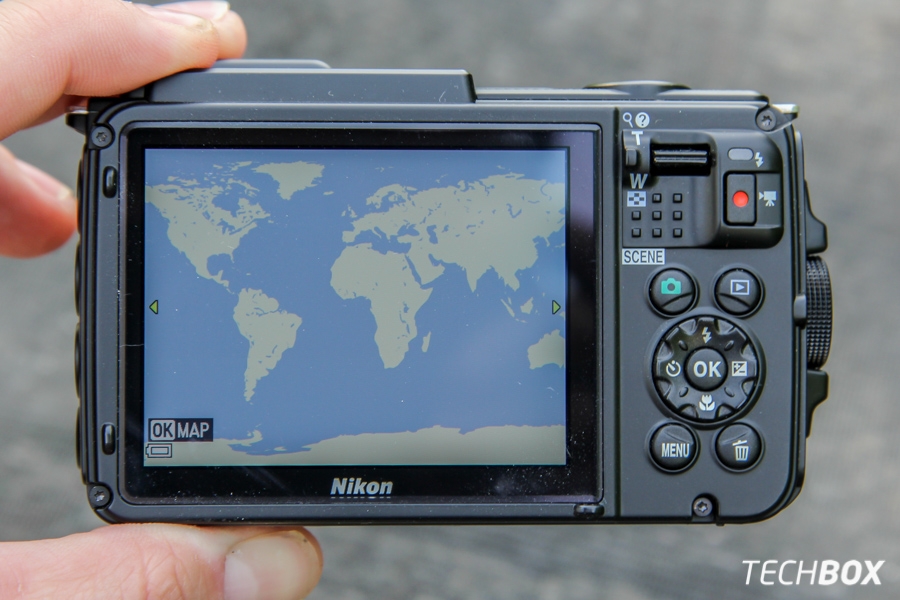 Nikon COOLPIX AW130
