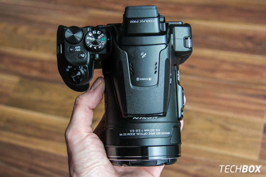 Nikon COOLPIX P900
