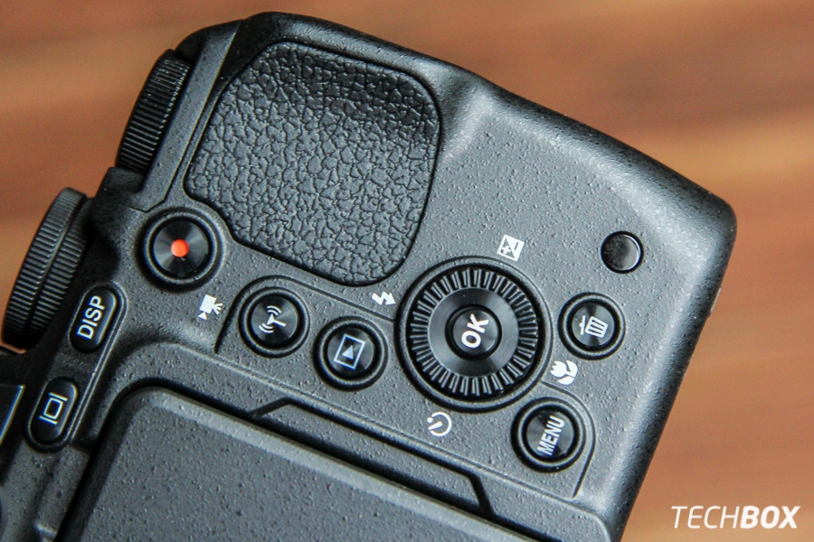 Nikon COOLPIX P900