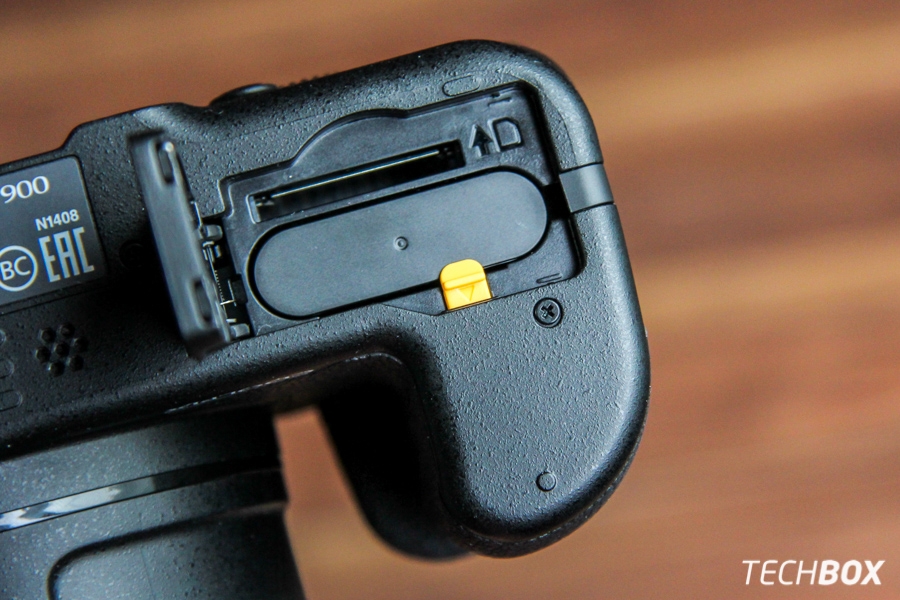 Nikon COOLPIX P900