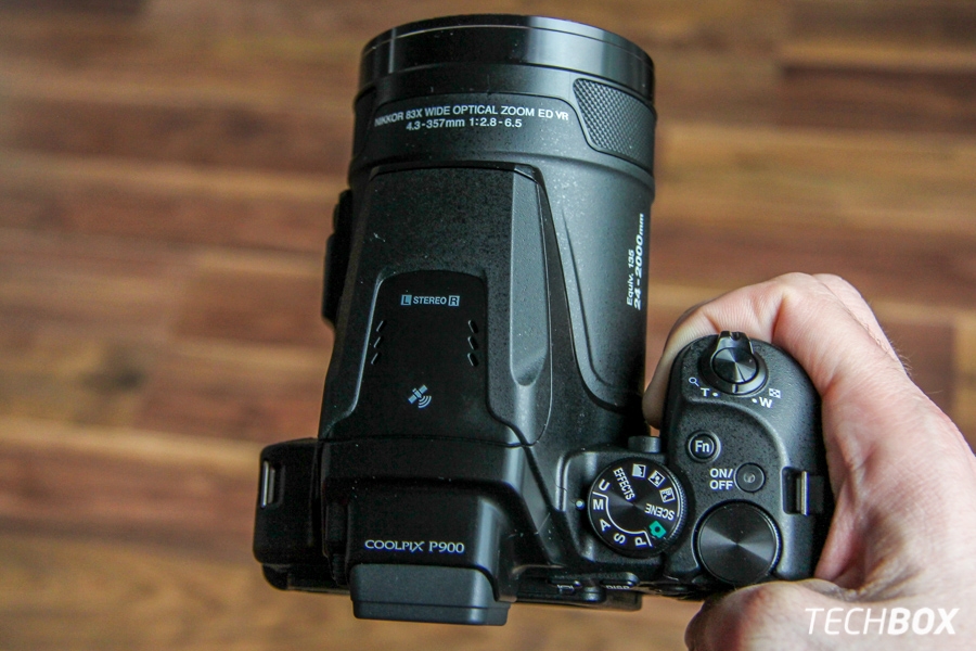 Nikon COOLPIX P900