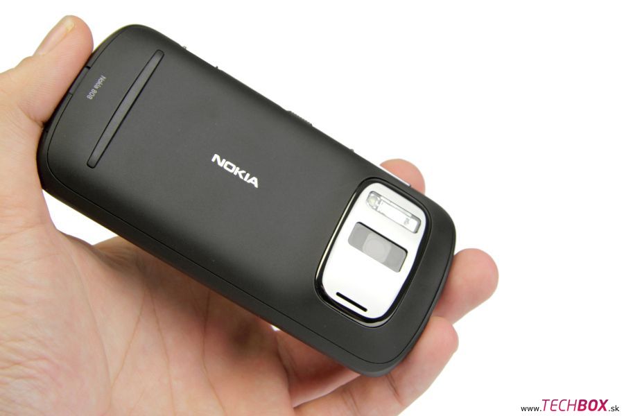 Nokia 808 PureView
