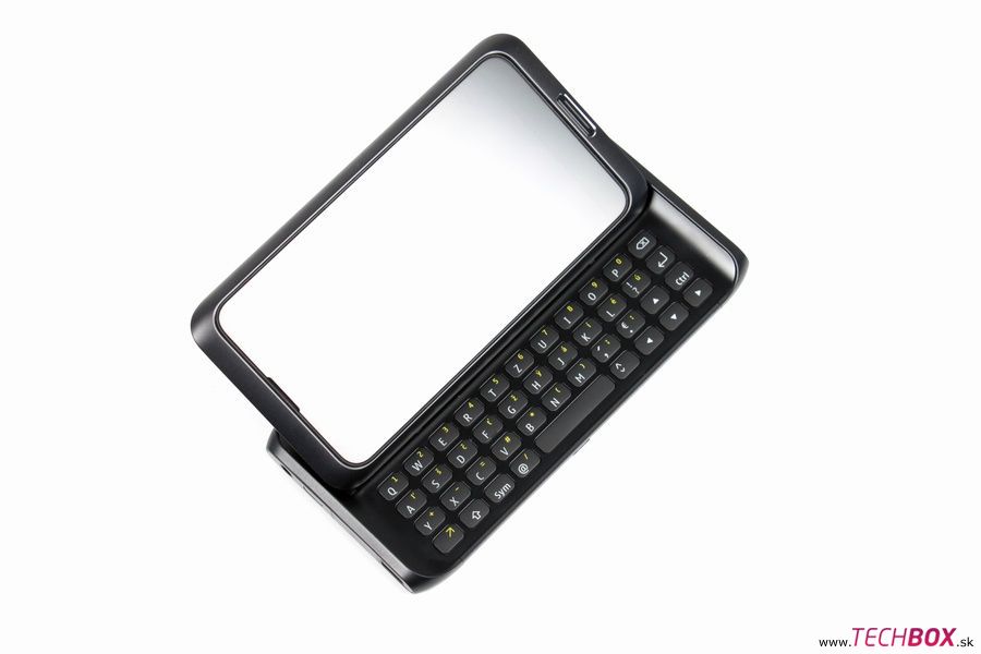 Nokia E7