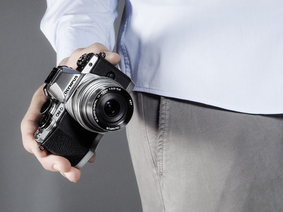Olympus OM-D E-M10