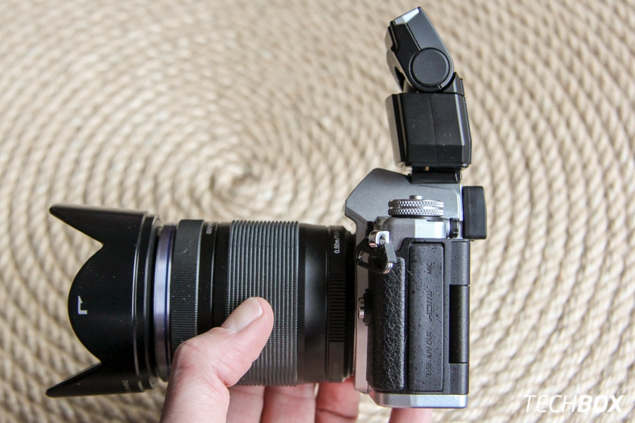Olympus OM-D E-M5 Mark II