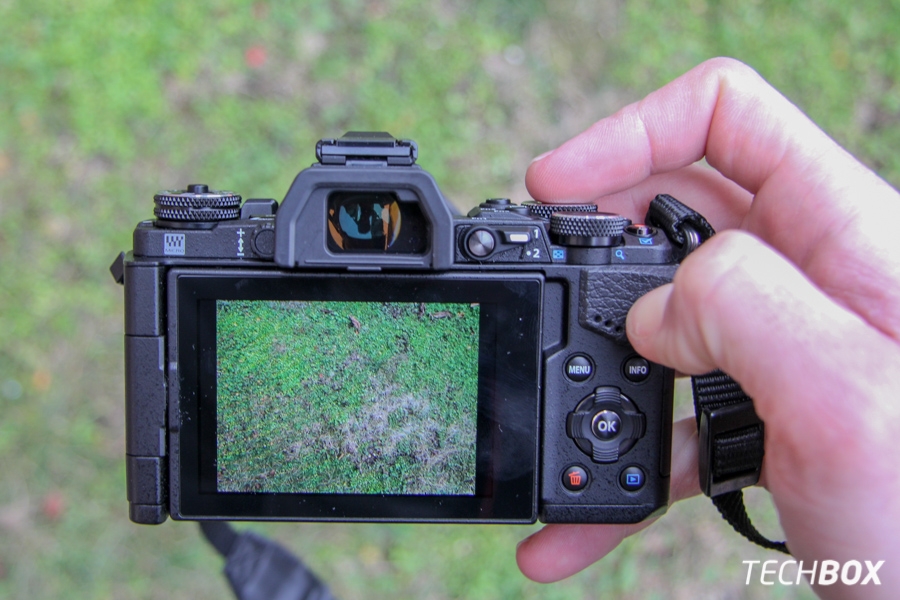 Olympus OM-D E-M5 Mark II 