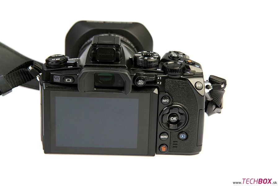 Olympus OM-D E-M1 