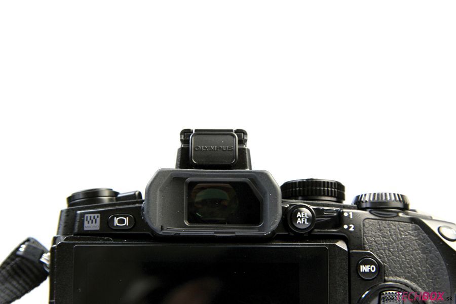 Olympus OM-D E-M1 