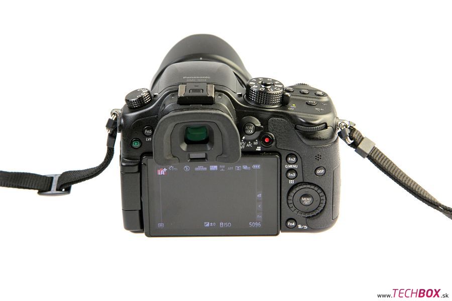 Panasonic LUMIX DMC-GH4