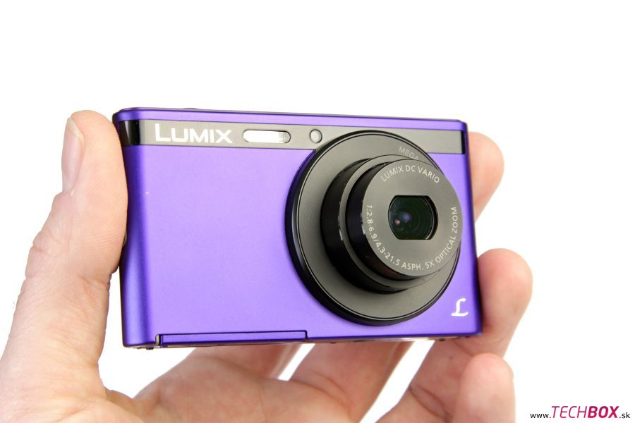 Panasonic LUMIX DMC-XS1