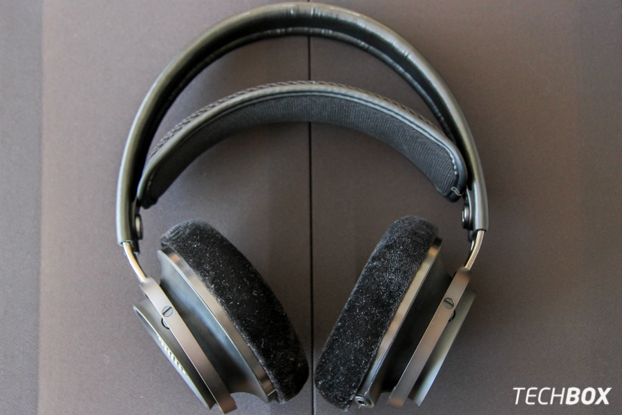 Philips Fidelio X2