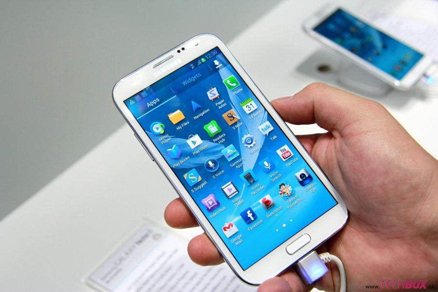 http://www.techbox.sk/mobil/c6231/4-4-pre-samsung-galaxy-note-ii-alebo-co-je-super-a-co-nie.html