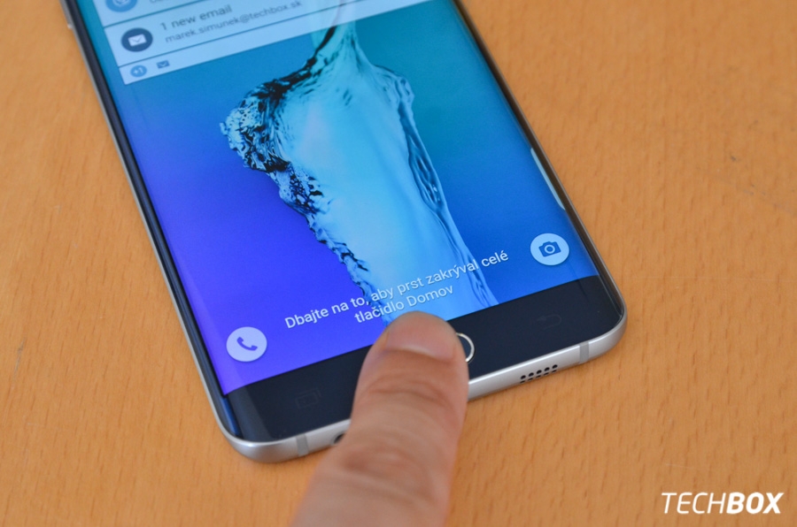 Samsung Galaxy S6 edge vs Samsung Galaxy S6 edge+