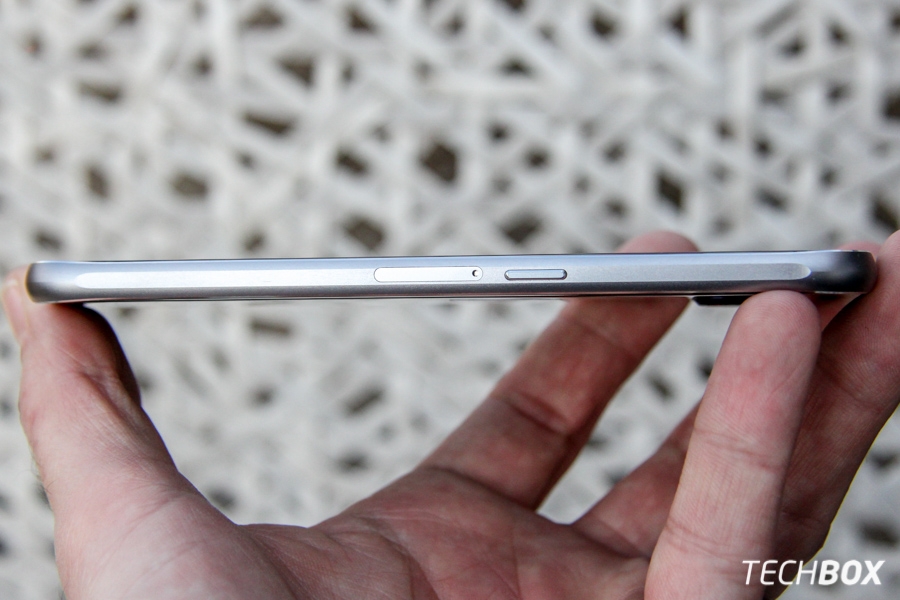 Samsung GALAXY S6 a GALAXY S6 Edge naživo