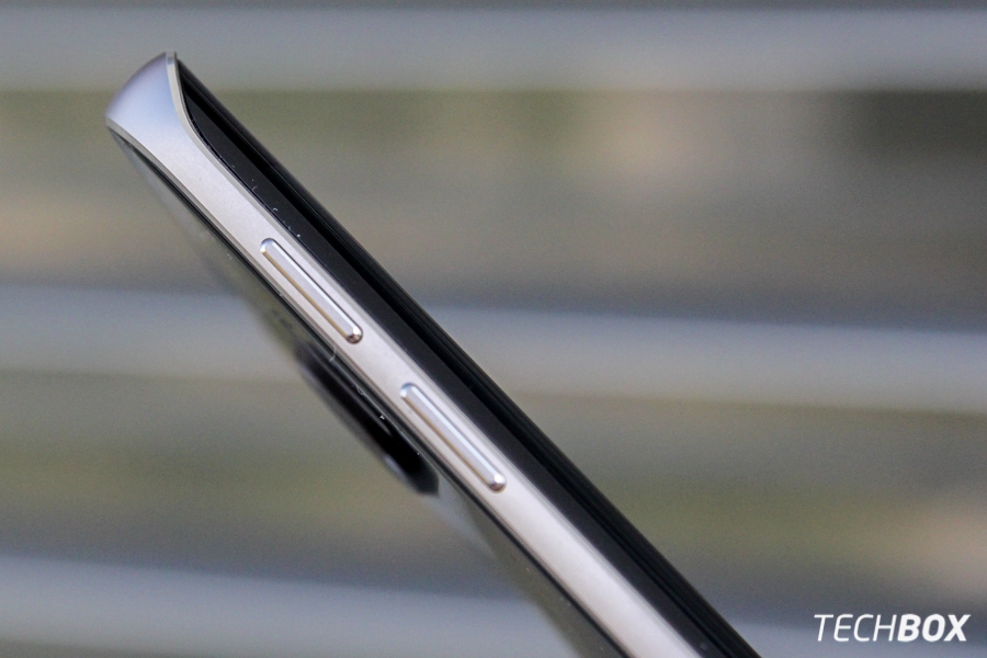 Samsung GALAXY S6 a GALAXY S6 Edge naživo